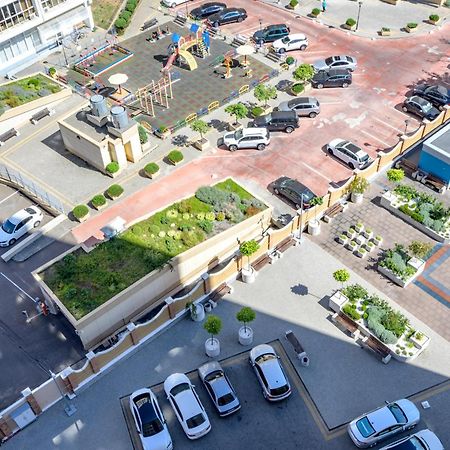 Светлая Квартира Новый Берег Odessa Eksteriør billede