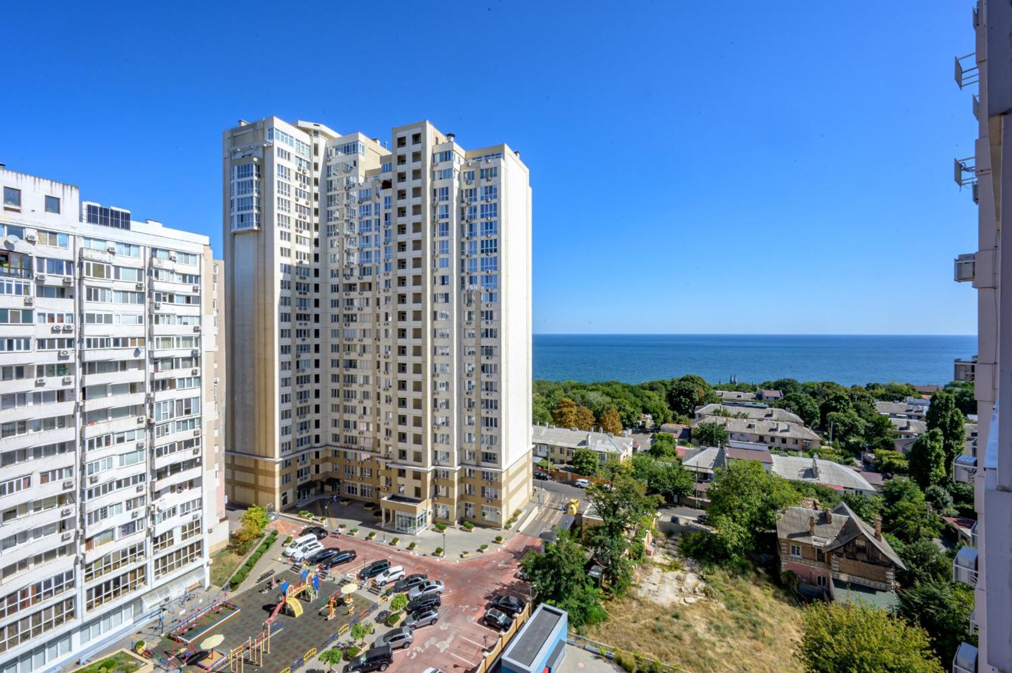 Светлая Квартира Новый Берег Odessa Eksteriør billede